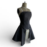 Corset con falda desmontable.